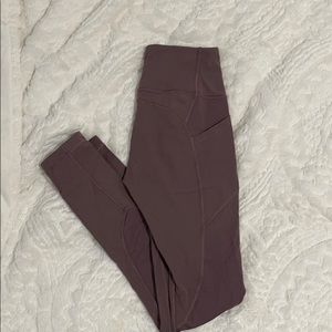 Lululemon leggings
